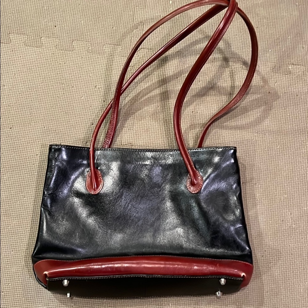 Elegant Black and Brownish Red Leather Women's Tote Bag